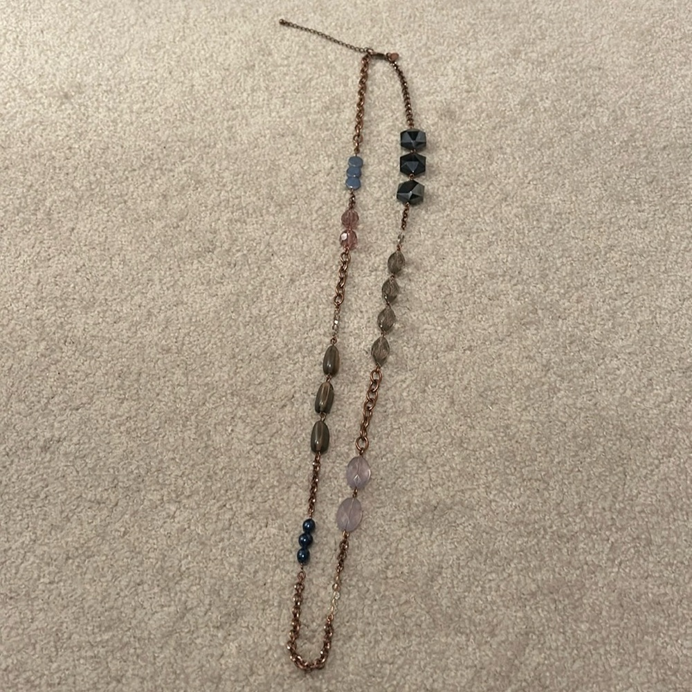 Gorgeous necklace with soft colors